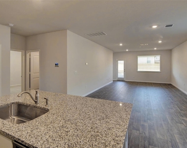 228 Sunniberg Loop - Photo Thumbnail 6