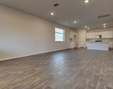 228 Sunniberg Loop - Photo Thumbnail 8