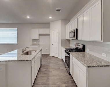 228 Sunniberg Loop - Photo Thumbnail 3