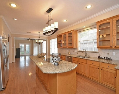 4407 April Meadow Way - Photo Thumbnail 10