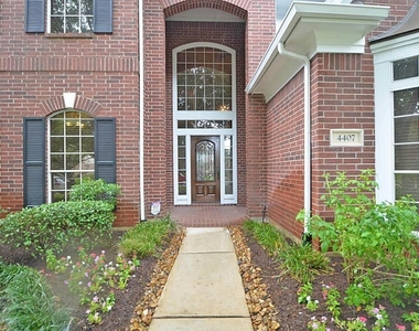 4407 April Meadow Way - Photo Thumbnail 1
