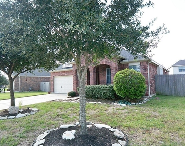 17207 Mossbriar Lane - Photo Thumbnail 1