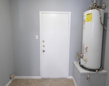 1203 Beckwood Circle - Photo Thumbnail 26