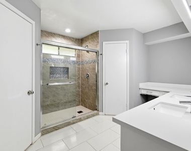 7902 Lichen Lane - Photo Thumbnail 25