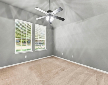 27730 Geneva Hills Lane - Photo Thumbnail 16