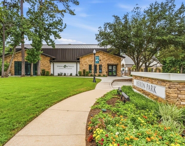 27730 Geneva Hills Lane - Photo Thumbnail 37