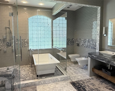 8615 Haven Woods Way - Photo Thumbnail 7