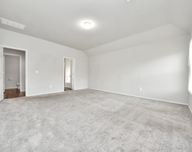 4231 Tulip Oak Drive - Photo Thumbnail 17