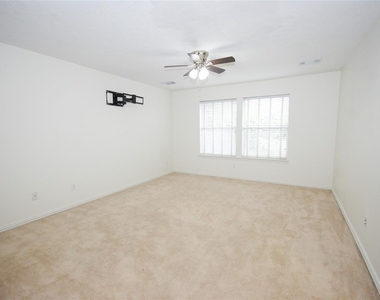 310 Watercrest Harbor Lane - Photo Thumbnail 17