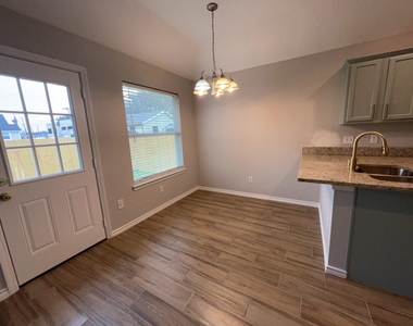 3634 Du Bois Street - Photo Thumbnail 16