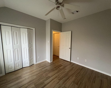 3634 Du Bois Street - Photo Thumbnail 15