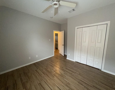 3634 Du Bois Street - Photo Thumbnail 6