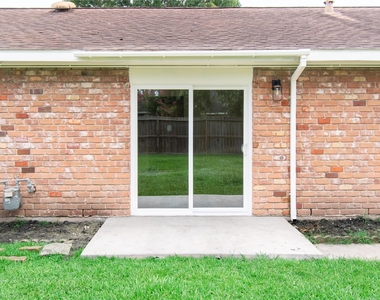 11026 Sandstone Street - Photo Thumbnail 13