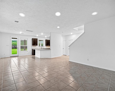 15723 Autumn Chicory Drive - Photo Thumbnail 3