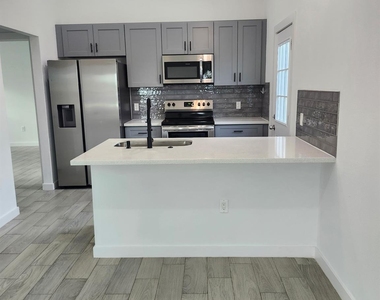 1418 Road 5607 - Photo Thumbnail 4