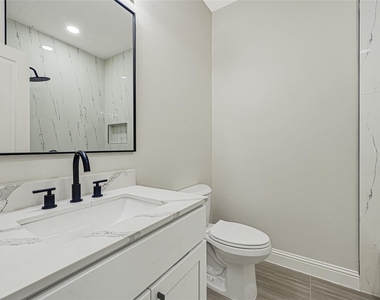 11015 Harston Drive - Photo Thumbnail 5