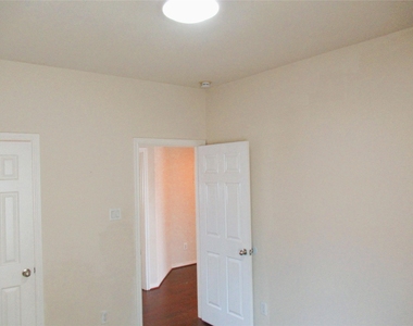 13222 Babbitt Street - Photo Thumbnail 14