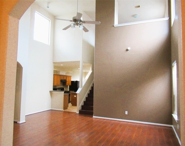 13222 Babbitt Street - Photo Thumbnail 4