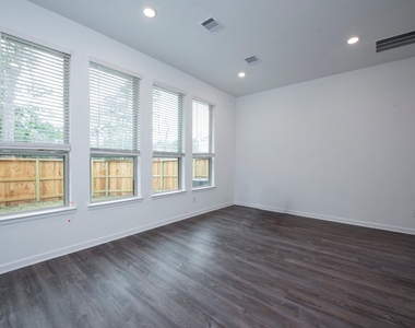 585 Dry Fork Lane - Photo Thumbnail 13