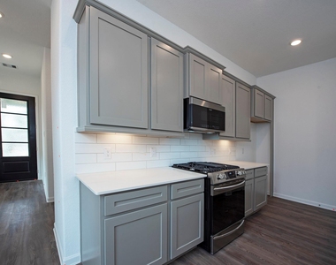 585 Dry Fork Lane - Photo Thumbnail 8