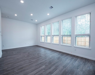 585 Dry Fork Lane - Photo Thumbnail 11