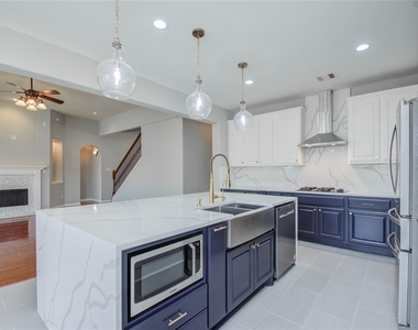 4518 Camden Brook Lane Lane - Photo Thumbnail 10