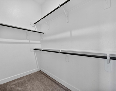 4333 Arbor Crest Lane - Photo Thumbnail 21