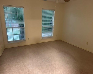 1030 Forestburg Drive - Photo Thumbnail 13