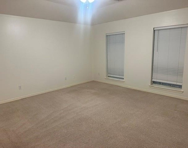 1030 Forestburg Drive - Photo Thumbnail 15
