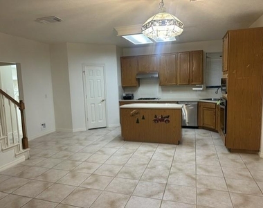 1030 Forestburg Drive - Photo Thumbnail 2