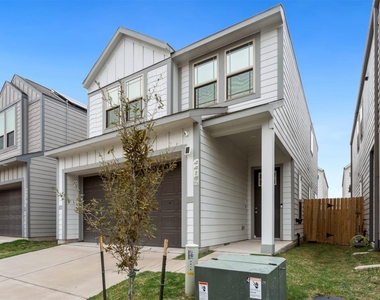 4416 Santorini Lane - Photo Thumbnail 2