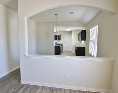 4335 Almeda Meadows Drive - Photo Thumbnail 4