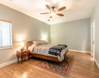 4104 Spencer Street - Photo Thumbnail 24