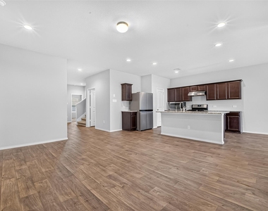 2330 Georgina Falls Drive - Photo Thumbnail 3