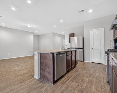 2330 Georgina Falls Drive - Photo Thumbnail 8