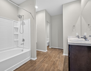 2330 Georgina Falls Drive - Photo Thumbnail 17