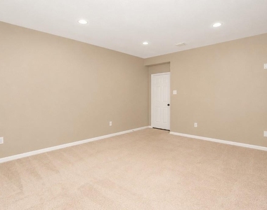 3706 Bailey Lane - Photo Thumbnail 12