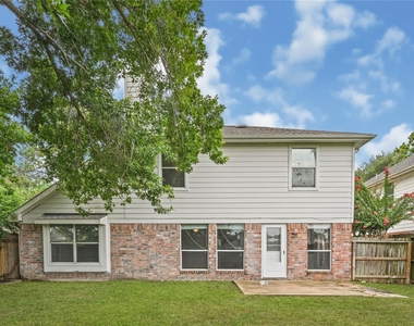 3115 Glenthorpe Lane - Photo Thumbnail 2