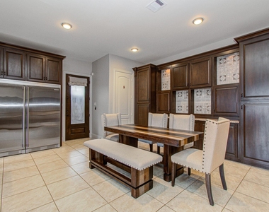 2920 Payson Street - Photo Thumbnail 12