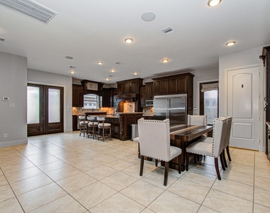 2920 Payson Street - Photo Thumbnail 11