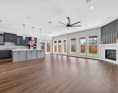 7211 Sylvan Birch Trail - Photo Thumbnail 13