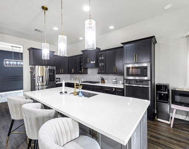 7211 Sylvan Birch Trail - Photo Thumbnail 1