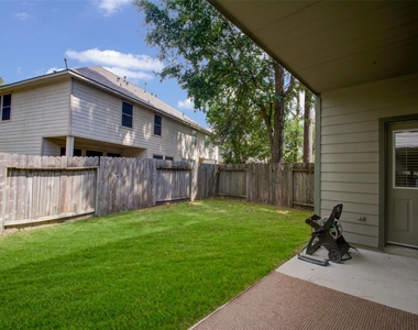 115 W Burberry Circle - Photo Thumbnail 22