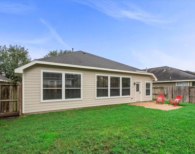 12719 Hart Hollow Lane - Photo Thumbnail 25