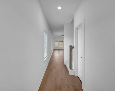 32518 Lantana Fields Road - Photo Thumbnail 12