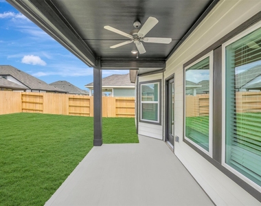 32518 Lantana Fields Road - Photo Thumbnail 31