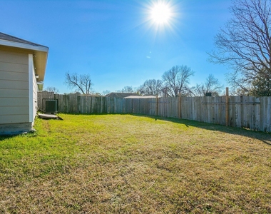 7611 Dyer Street - Photo Thumbnail 28
