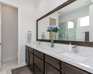 1814 Bingham Street - Photo Thumbnail 6