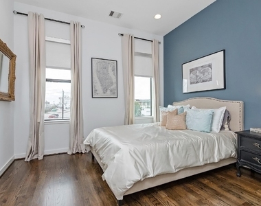 1814 Bingham Street - Photo Thumbnail 9