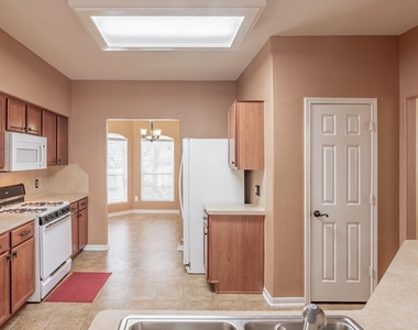 22626 Goss Spring Court S - Photo Thumbnail 9